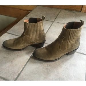 frye women's diana chelsea boot